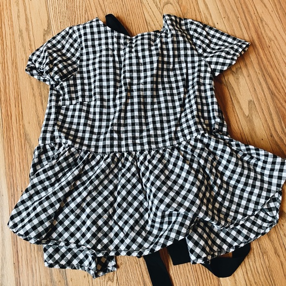 Black & White checkered peplum top with 3 bow tie - Picture 3 of 4